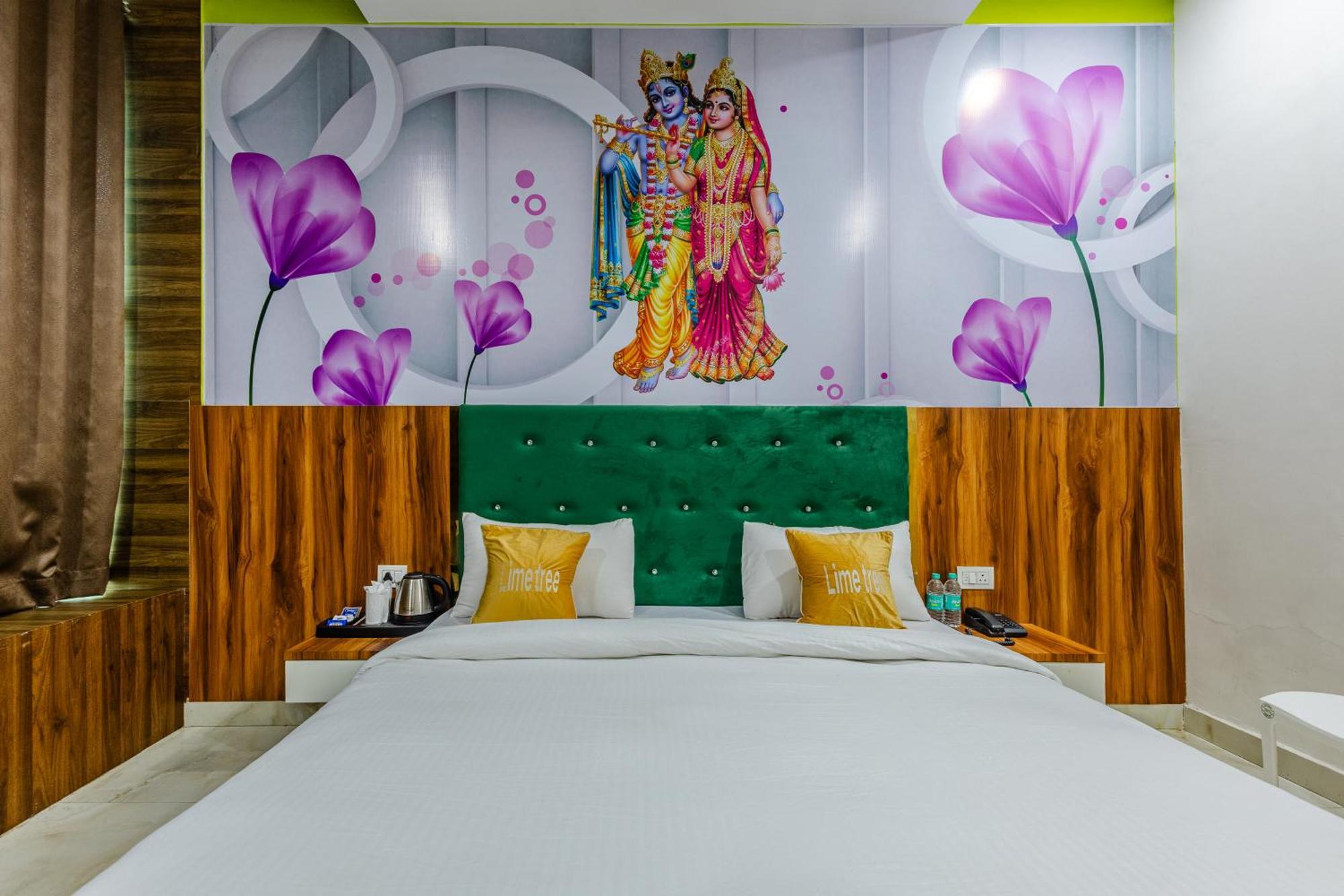 Lime Tree Hotel And Banquet Vrindāvan Εξωτερικό φωτογραφία
