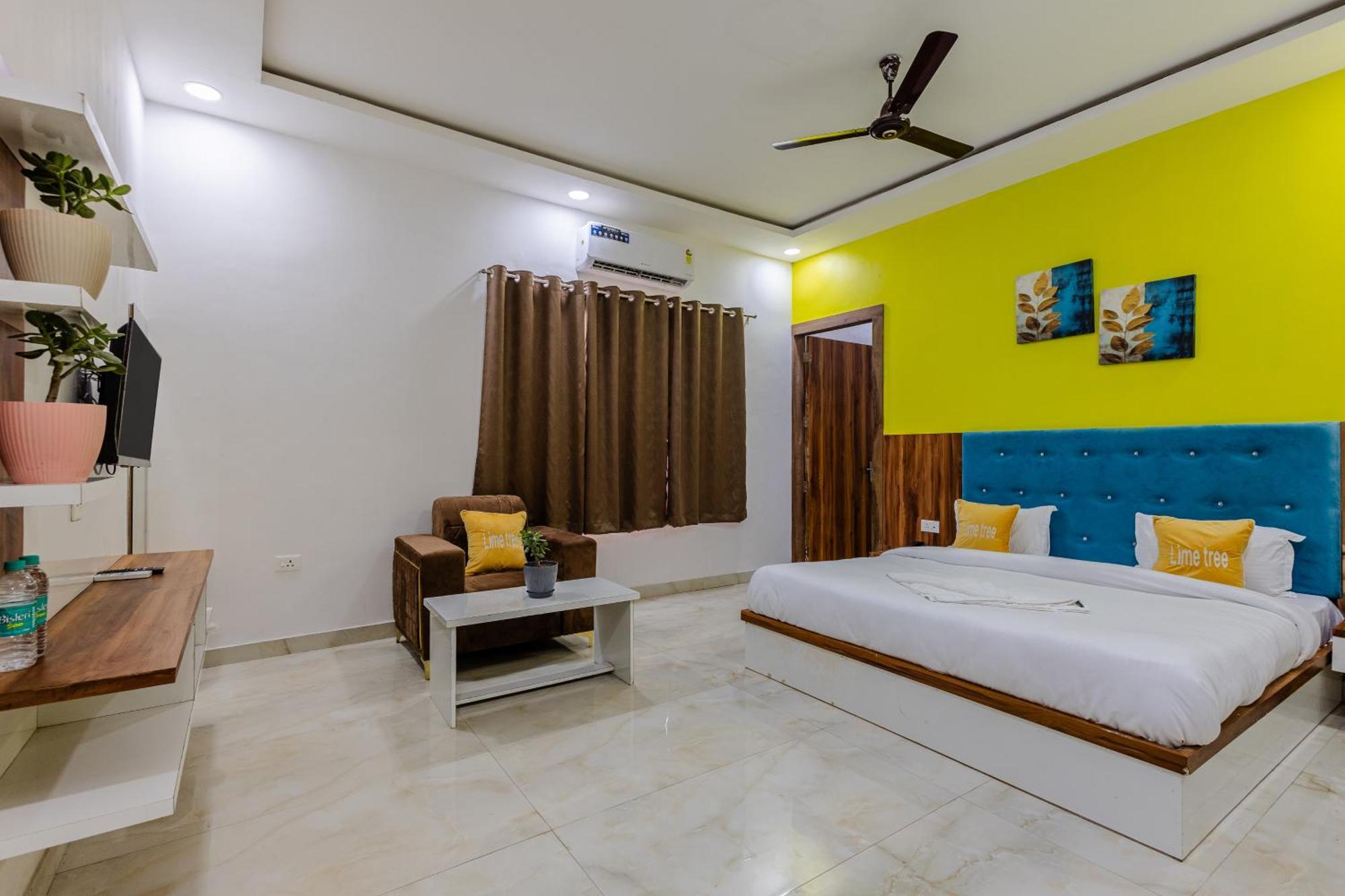Lime Tree Hotel And Banquet Vrindāvan Εξωτερικό φωτογραφία